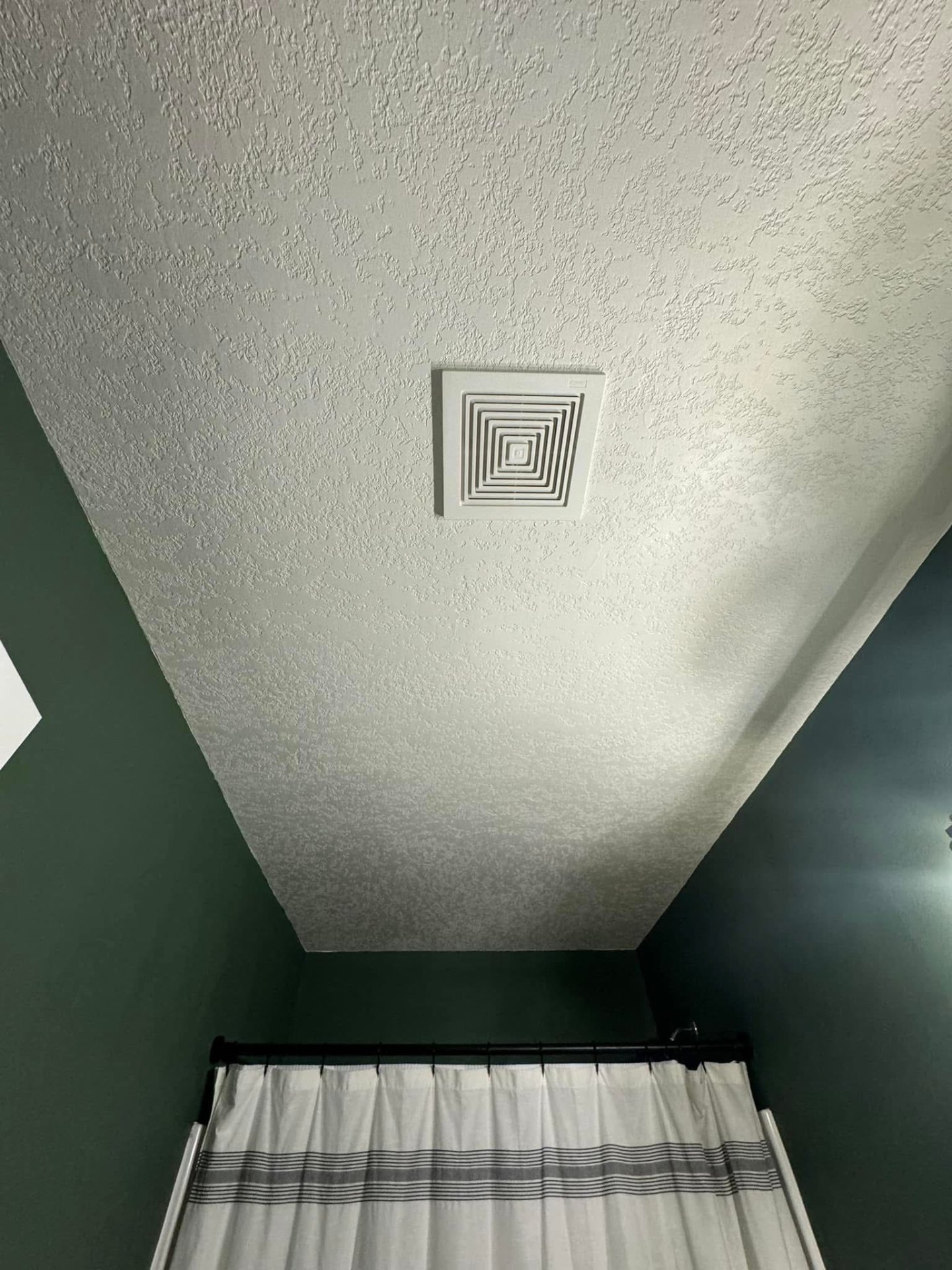Ceiling drywall texture around exhaust fan